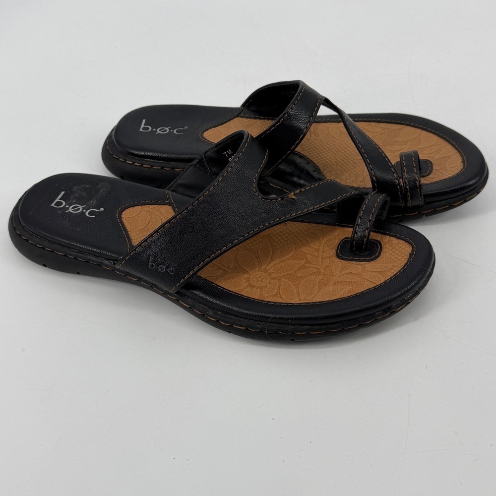 b.o.c. Born Concept Black Strappy Toe Loop Sandals Womens 7M